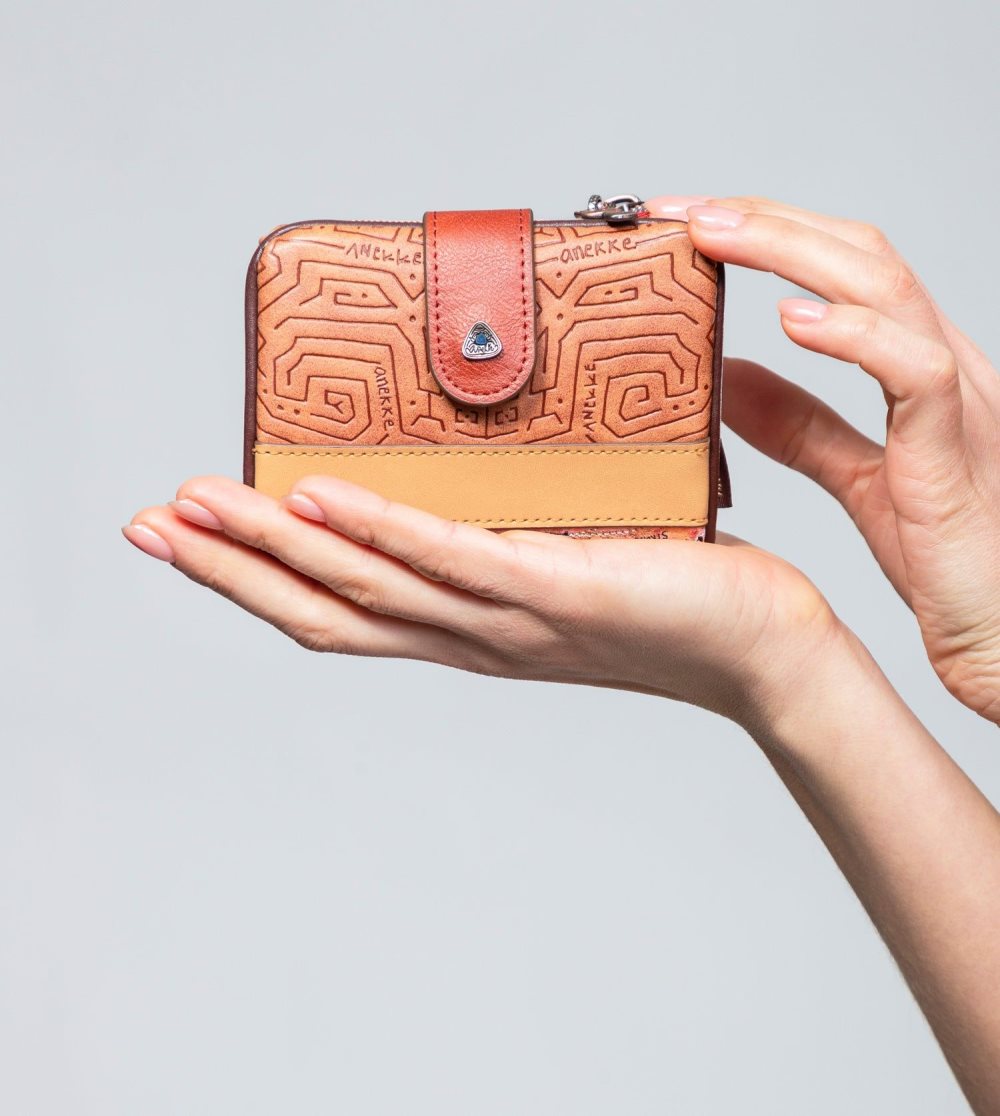 Női Anekke Menire Small Flexible Rfid Wallet Pénztárca | BCYZPQ-256