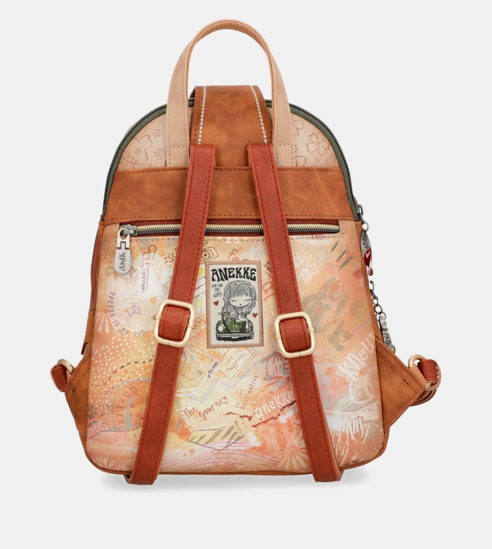 Női Anekke Peace & Love Camel Triple Compartment Backpack Hátizsákok | NPKDYL-802